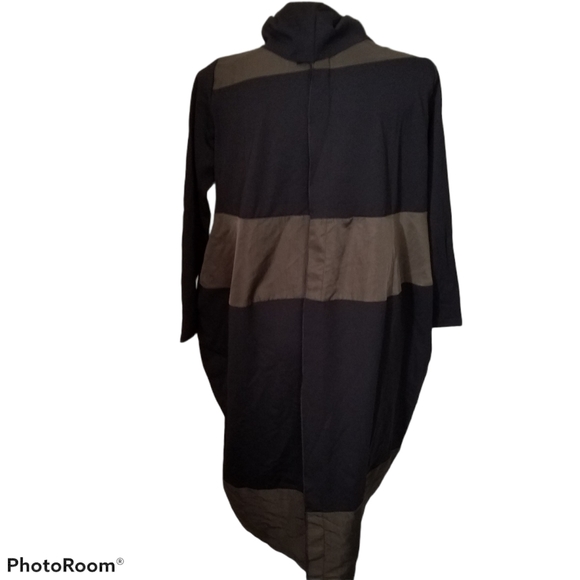 C Yard Dress. Condition is "New with tags".

It do - Picture 2 of 7